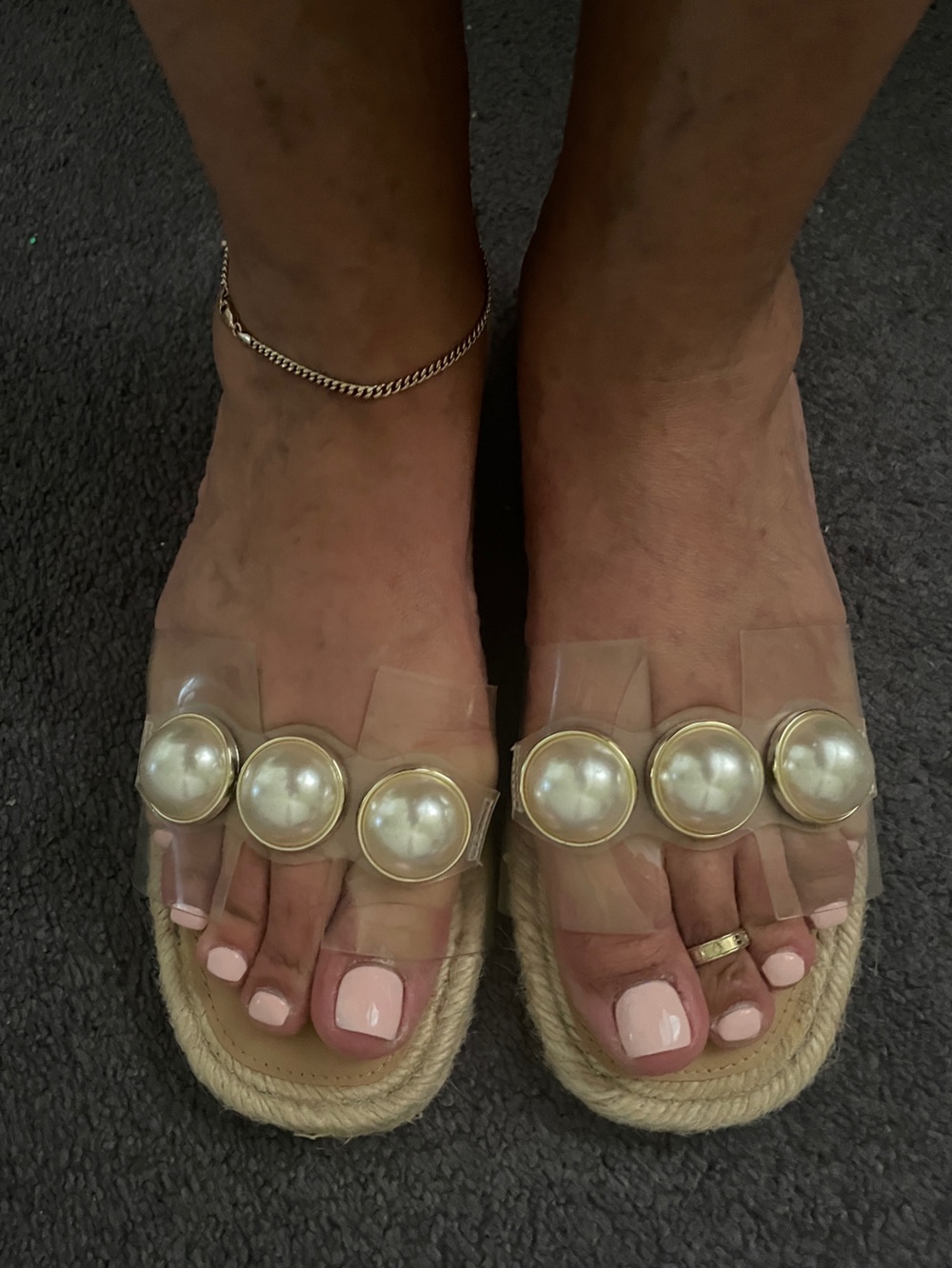 BEAUTIFUL Zara Beige Sandals with Pearl Details